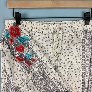 Johnny Was Mazey Embroidered Floral Ankle Jogger Pants Women's Small Cream Blue